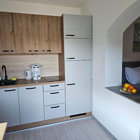 Apartments Zala Matusan Супетарска-Драга Экстерьер фото