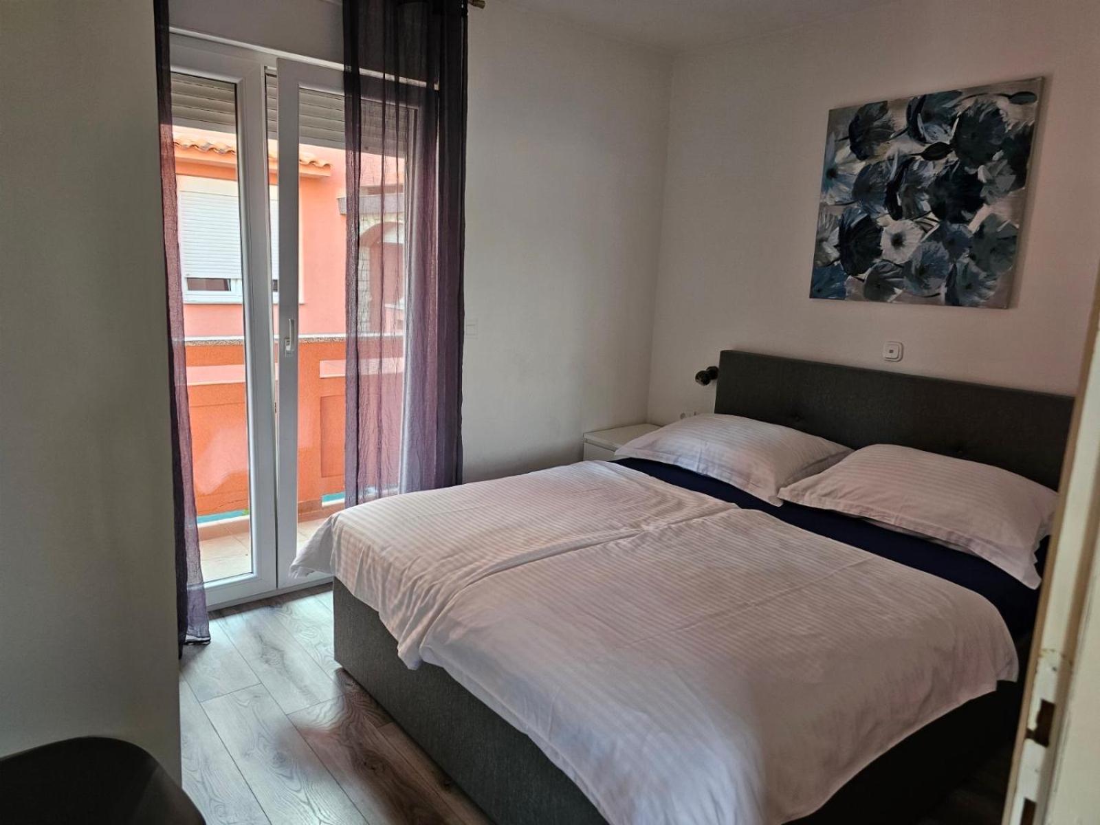 Apartments Zala Matusan Супетарска-Драга Экстерьер фото