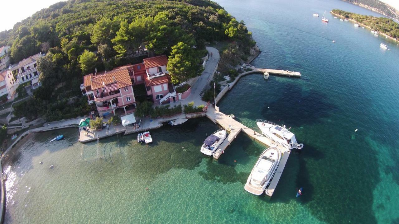 Apartments Zala Matusan Супетарска-Драга Экстерьер фото